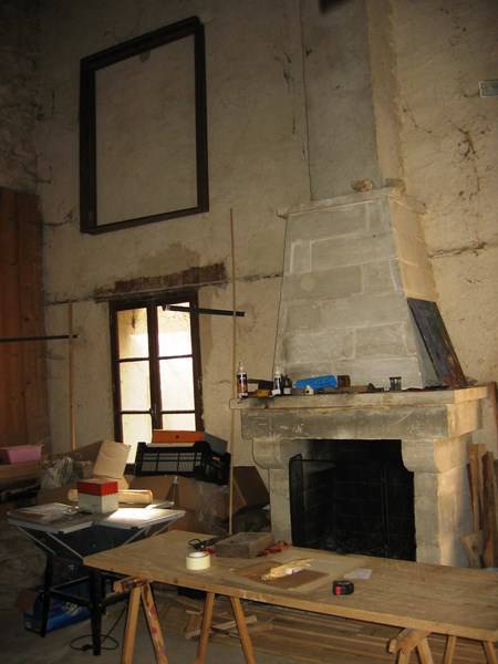 Maison de Village à restaurer à vendre à Menerbes avec cour intérieure et jardin