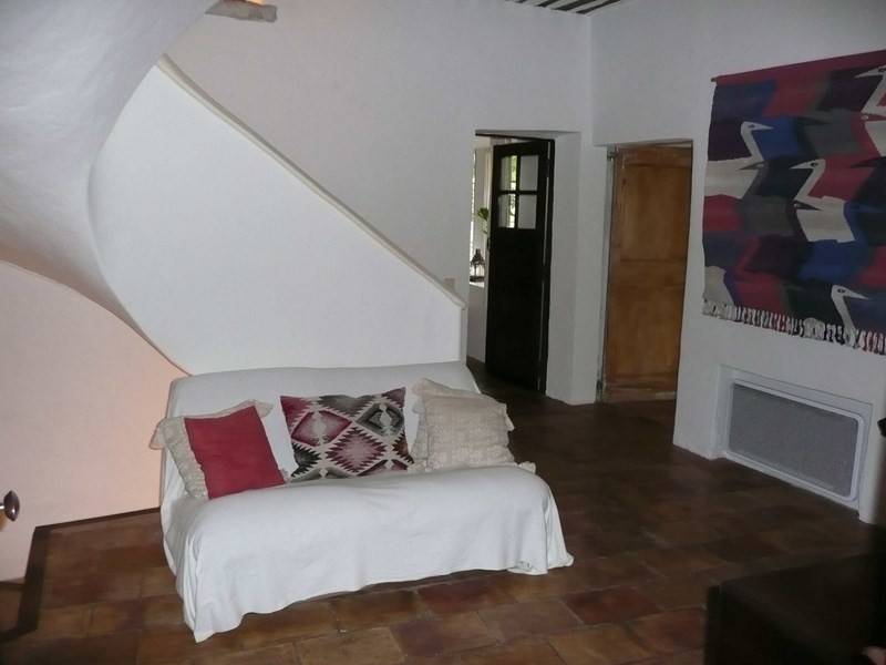 Maison de Village à vendre à Goult avec cour intérieure jardin et vue