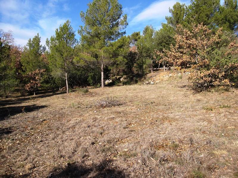 Terrain à bâtir à vendre à Murs avec une belle vue sur la Montagne du Luberon