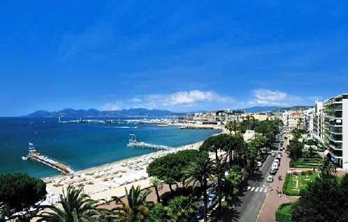 Terrain à bâtir  à vendre à Cannes la Bocca