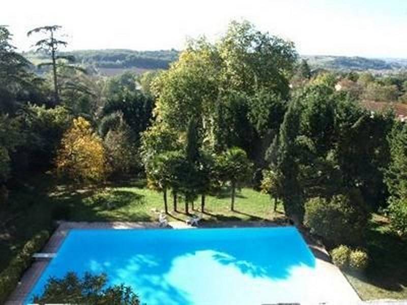 Château à vendre à Toulouse avec une belle vue sur les Pyrénées