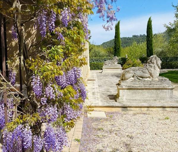 Gestion haut de gamme de maisons secondaires dans le Luberon : Provence Home Sitting basée à Aix en Provence