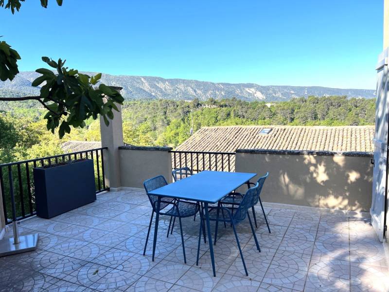 immobilière du luberon ménerbes 
