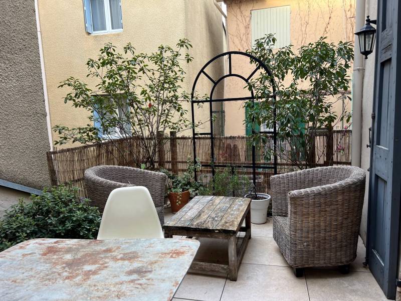 appartement avec terrasse isle sur la sorgue