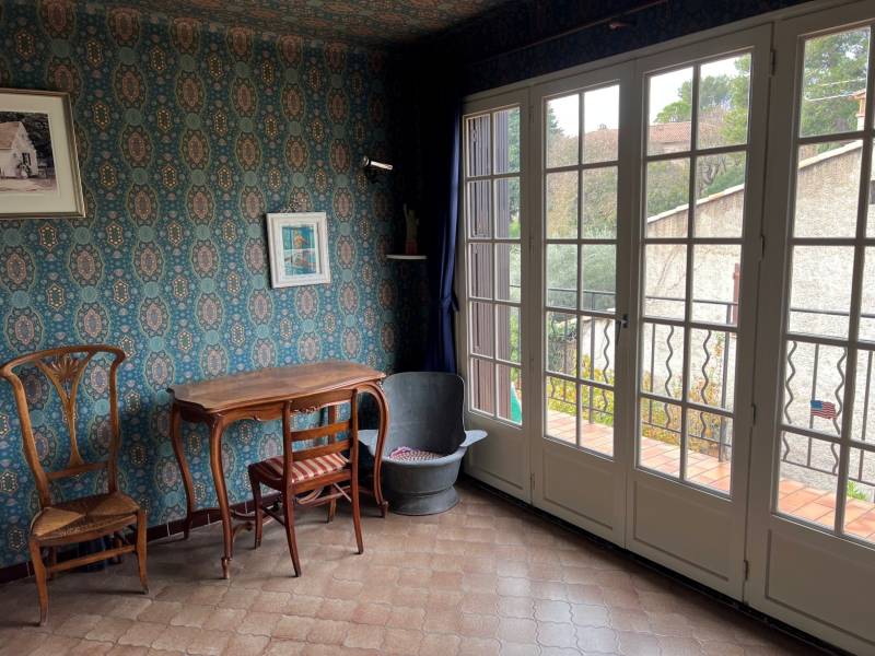 Appartement à vendre à Aix en Provence d'une surface de 143 m2 + 30 m2 de balcon avec une vue dégagée