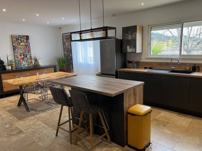 maison moderne malemort du comtat