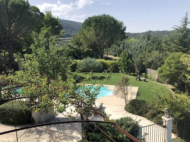 Villa de luxe en vente à Bonnieux par l'agence immobilière du luberon à Menerbes