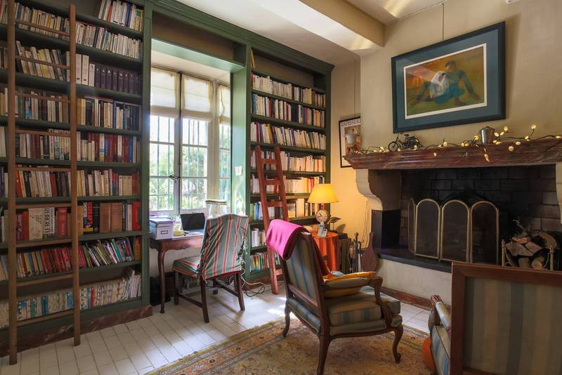 Demeure de village de caractère à vendre près d'Avignon