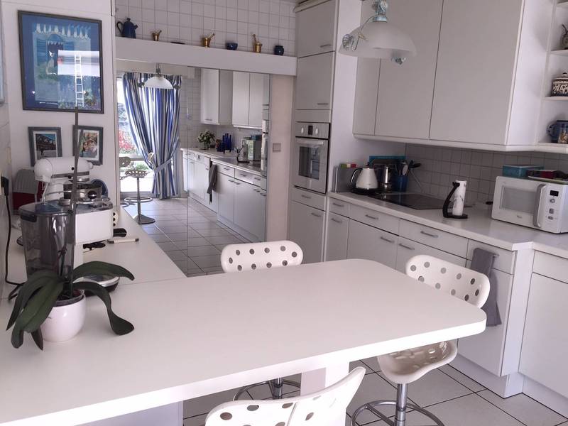 Maison d'architecte à vendre à Menerbes avec une vue panoramique