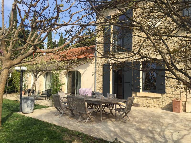 Mas ancien restauré à vendre à Pernes les Fontaines avec son oliveraie