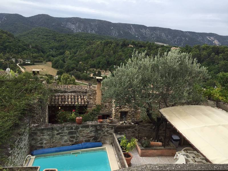maison de village à vendre à Menerbes avec cour intérieure et piscine