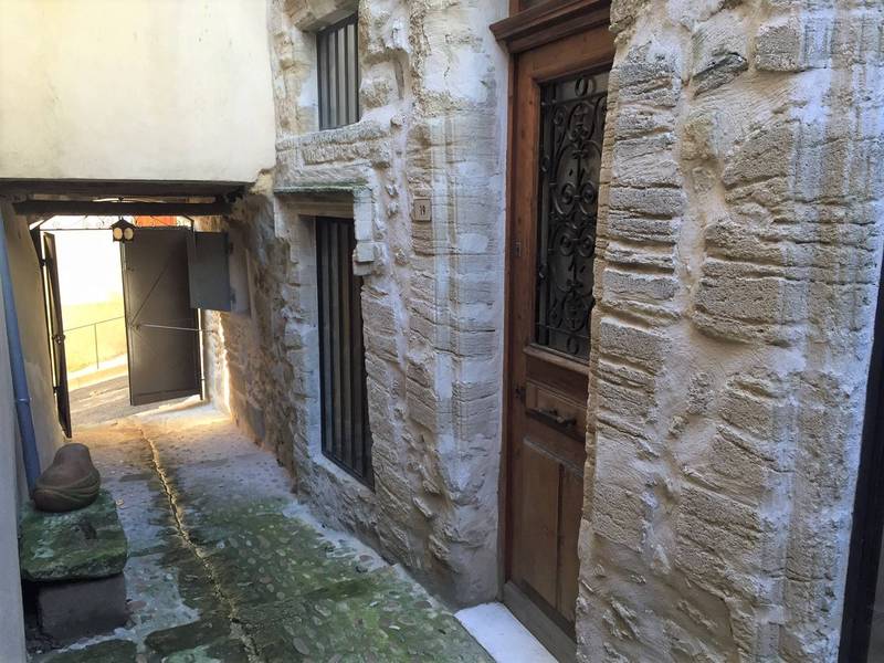 Maison de village de caractère à vendre à Caromb