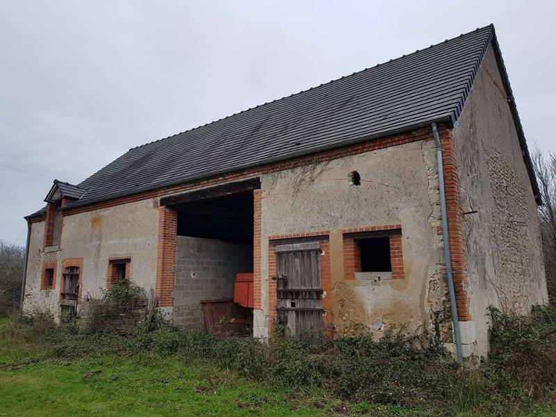 Territoire de chasse à vendre en Sologne avec une ferme à rénover