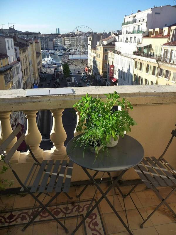 A vendre appartement de prestige avec vue sur le vieux port de Marseille