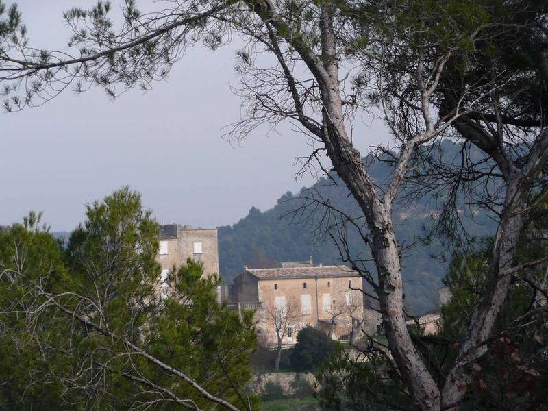 Terrain constructible à Menerbes avec vue panoramique