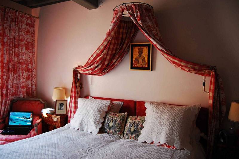 Hôtel particulier  à vendre à Uzes dans le centre historique avec une cour intérieure terrasse