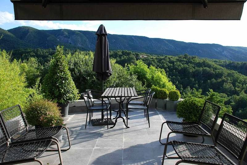 Maison contemporaine à vendre face au Luberon