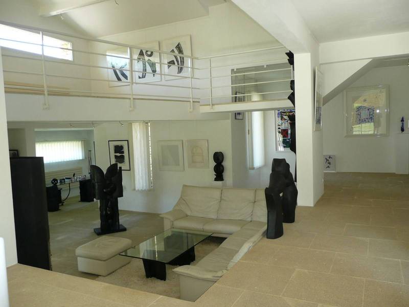 Maison d'architecte à vendre das le Luberon