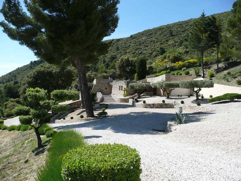 Maison d'Architecte à la vente à Lourmarin par l'agence Immobilière du Luberon