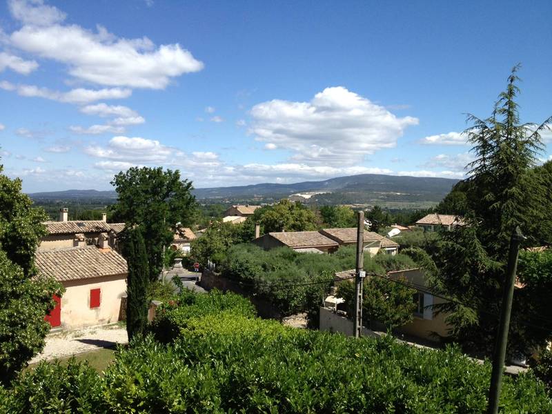 Demeure de village à vendre à Robion avec vue