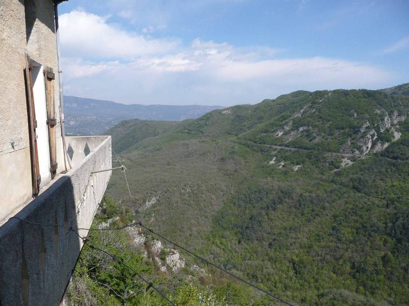 A vendre maison à restaurer dans l'arrière pays Niçois