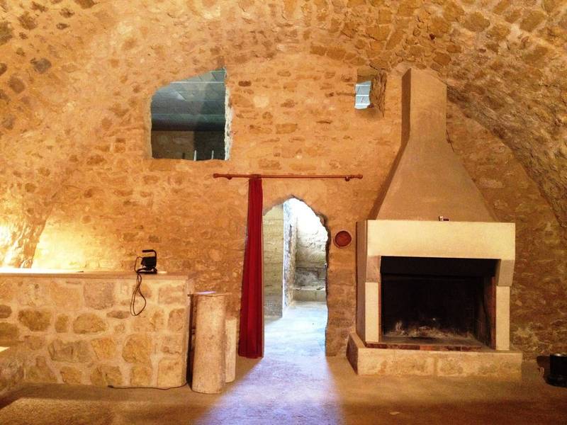 Authenticité dans cette maison de village à la vente près de Lourmarin
