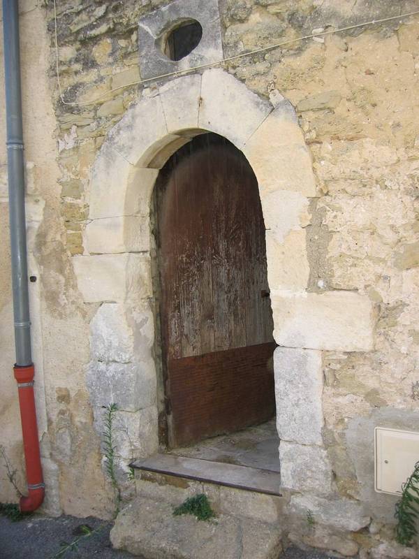 Maison à rénover à vendre à Menerbes