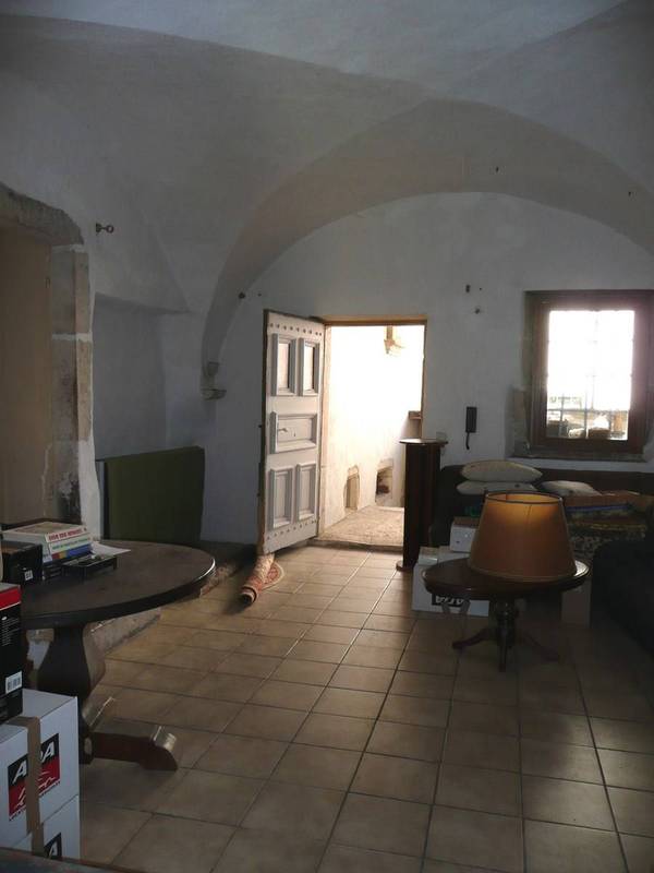 A vendre dans la Drome, maison de village avec jardin