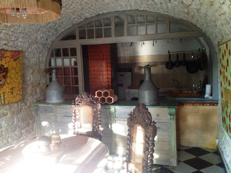 Charme et authenticité dans cette maison de village à vendre à Menerbes