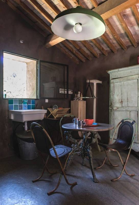 Charme et autehnticité dans cette maison de village à la vente à Saignon