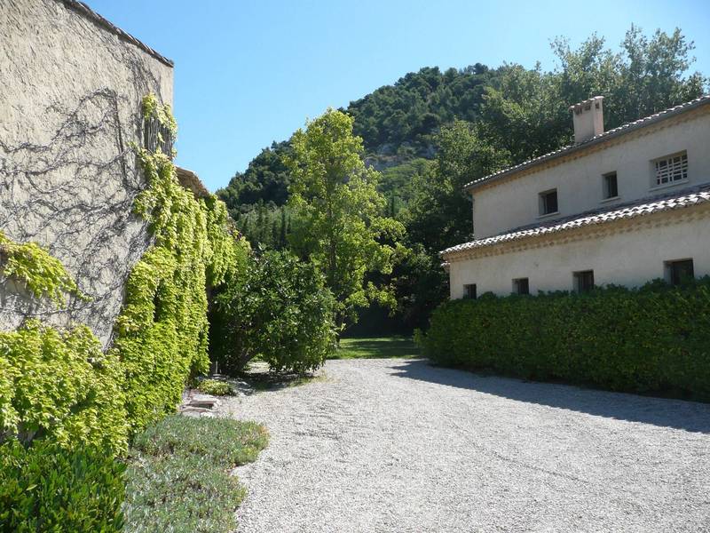 Seguret maison de village avec jardin et piscine à la vente