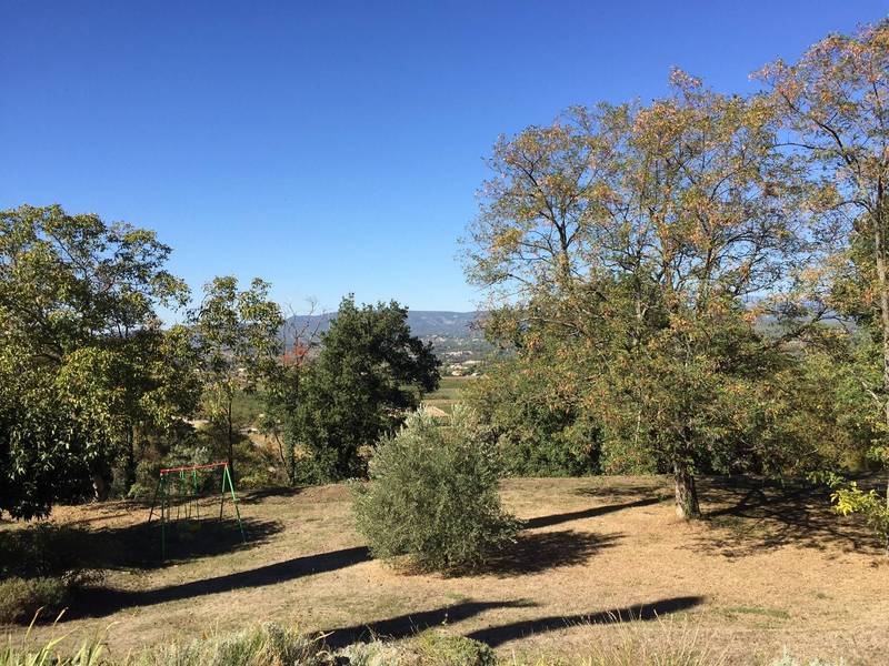 Maison moderne avec vue panoramique à vendre à Menerbes