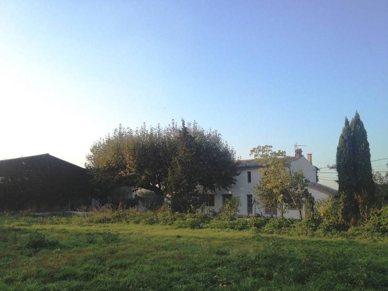 Mas  ancien restauré à vendre à Les Vignères avec de grandes dépendances
