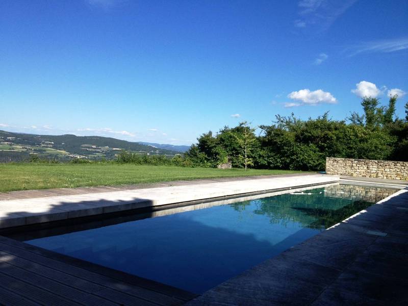 Maison d'architecte à vendre avec vue dans le Luberon