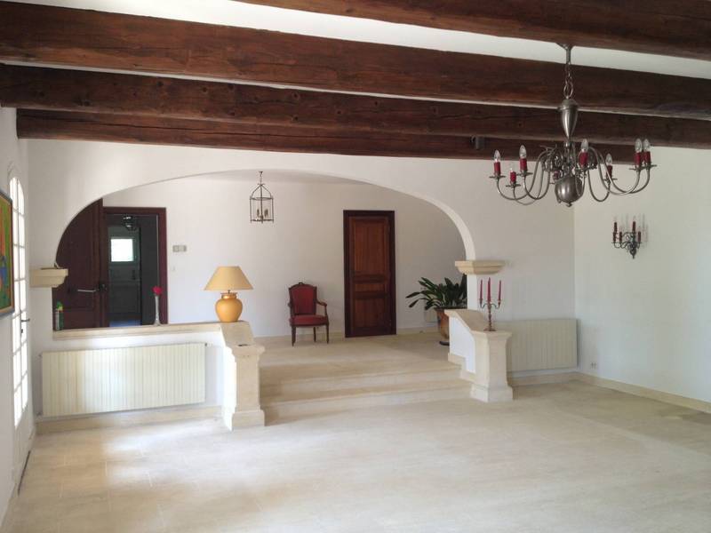 Maison avec sols en pierre de Menerbes à la vente