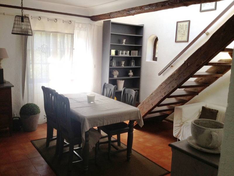 Luberon maison a vendre avec jardin arboré et piscine