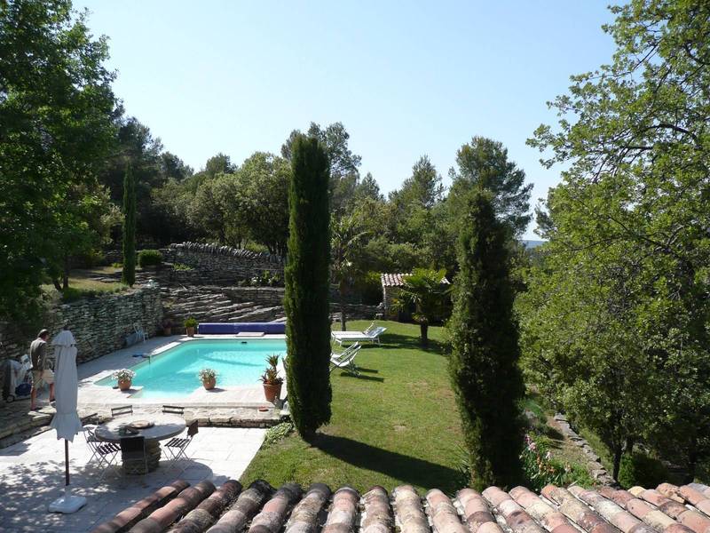 Menerbes bergerie restaurée à vendre