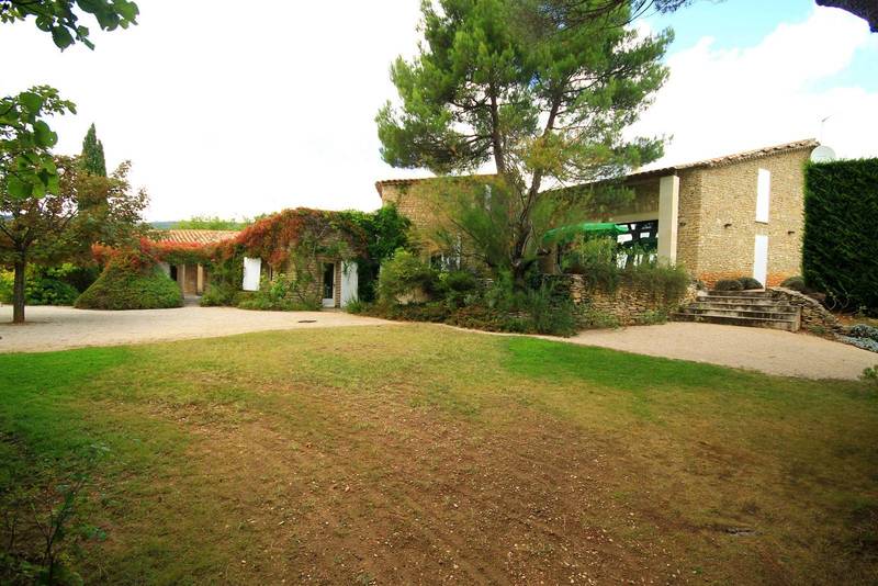 A vendre maison d'architecte à Murs près de Gordes