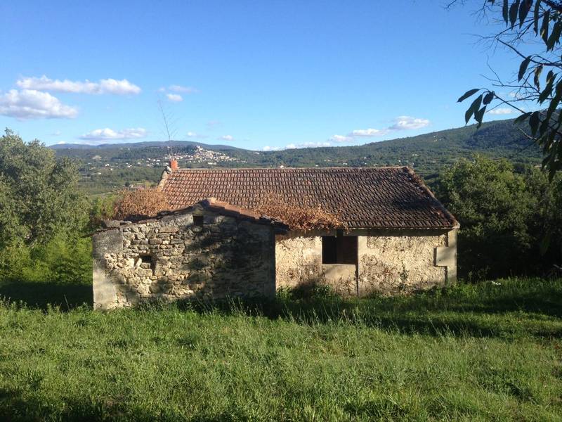 Bastidon à restaurer à vendre à Lacoste