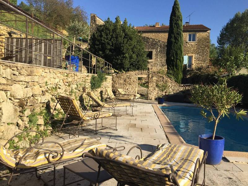 A vendre moulin 17ème aménagé en propriété de charme en Provence