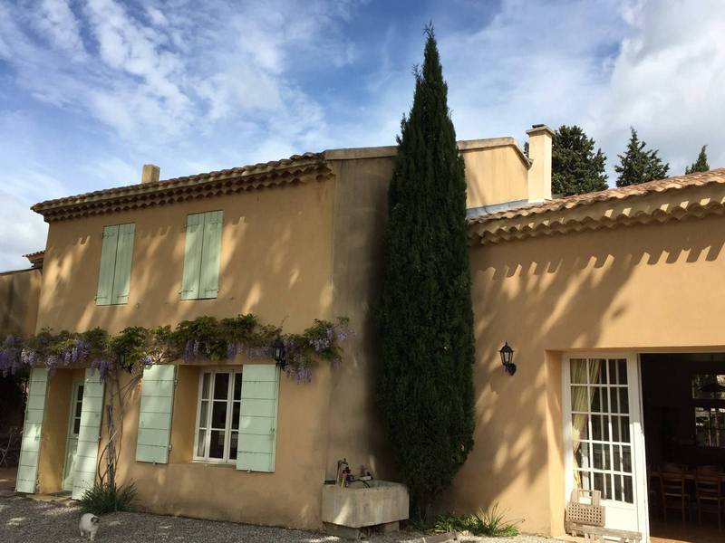 Propriété à vendre à 35 minutes de l'aéroport de Marseille Marignane