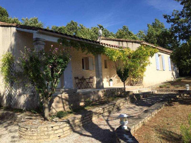 Villa de plain-pied en vente à Lacoste