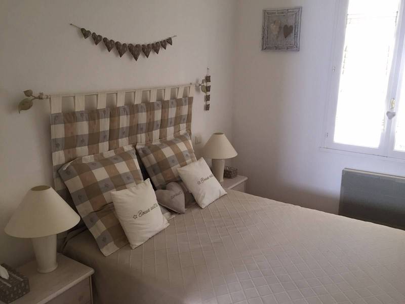 Lacoste luberon maison à vendre entièrement meublée