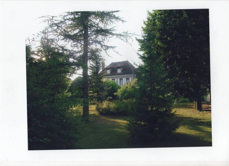 Bourgogne Presbytère au cœur d'un village à la vente