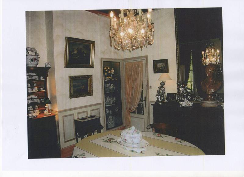 Sens Bourgogne, ancien presbytère à vendre avec son parc arboré