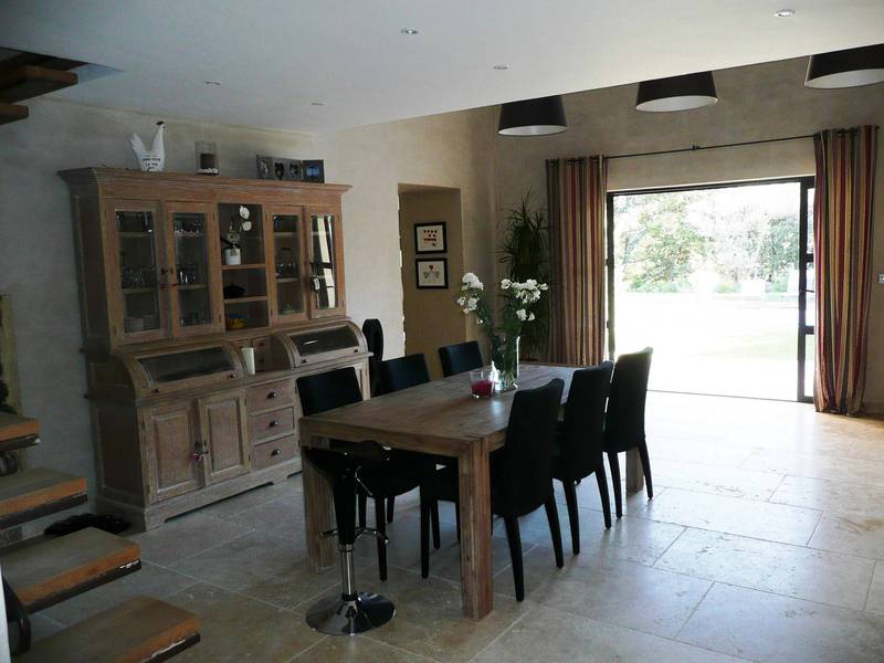 Gordes à 5 minutes maison contemporaine à la vente