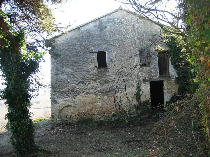 Ferme à restaurer à Menerbes