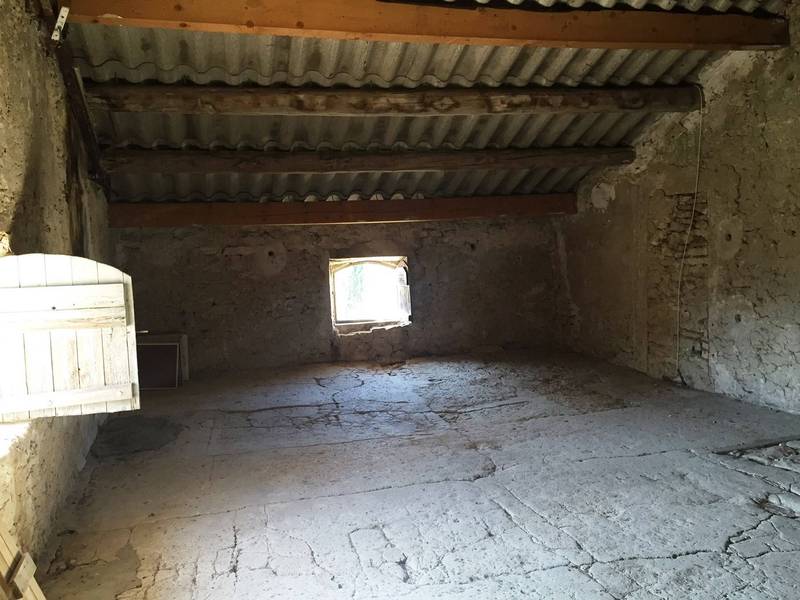 Maison de hameau à vendre à Menerbes avec une superbe vue