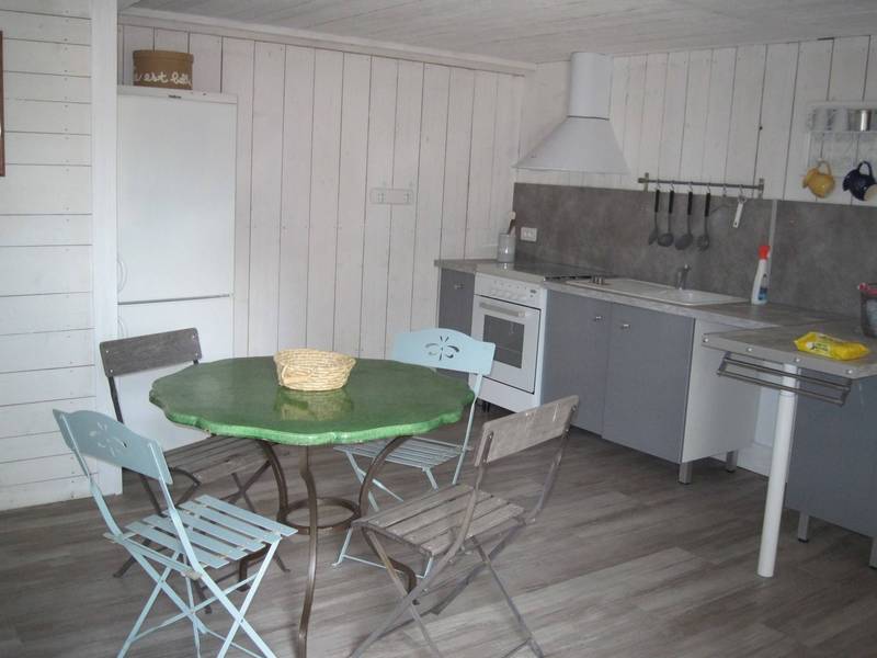 Villa à vendre dans le Luberon avec jardin piscine et 2 gites sur la colline St Jacques à Cavaillon