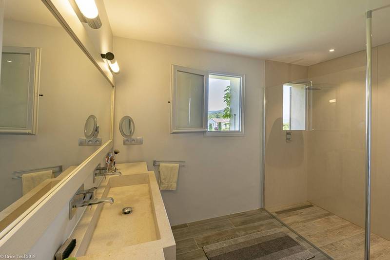 Propriété de prestige en vente à Bonnieux avec une vue panoramique